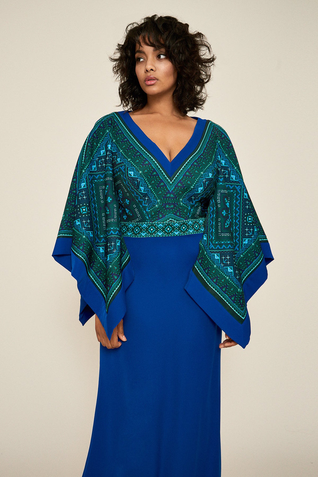 Tadashi Shoji - Jasper Cape Sleeve Gown - PLUS SIZE