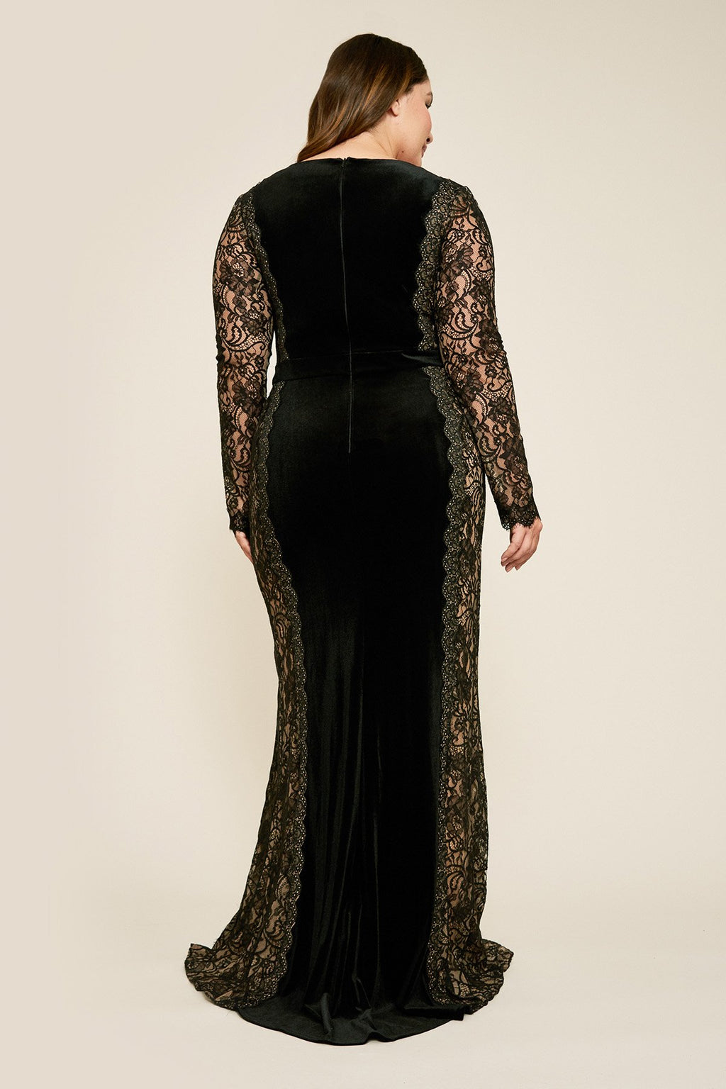 Tadashi Shoji - Molin Long-Sleeve Velvet Gown - PLUS SIZE