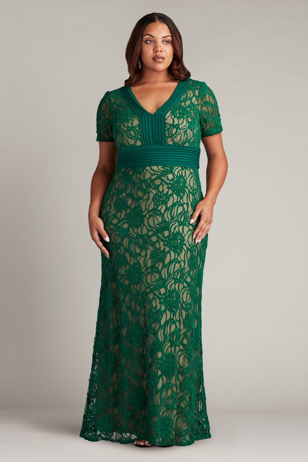 Cloelia Lace Gown - PLUS SIZE