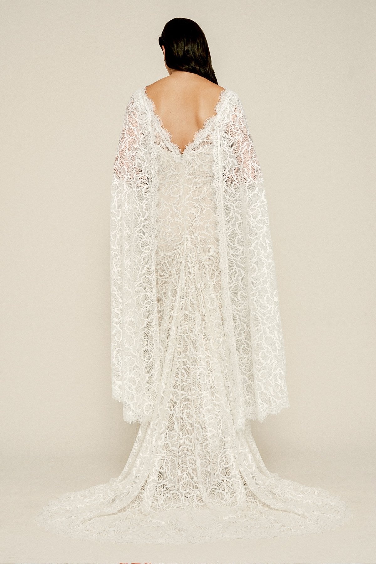 Tadashi Shoji - Dexter Lace Cape Gown