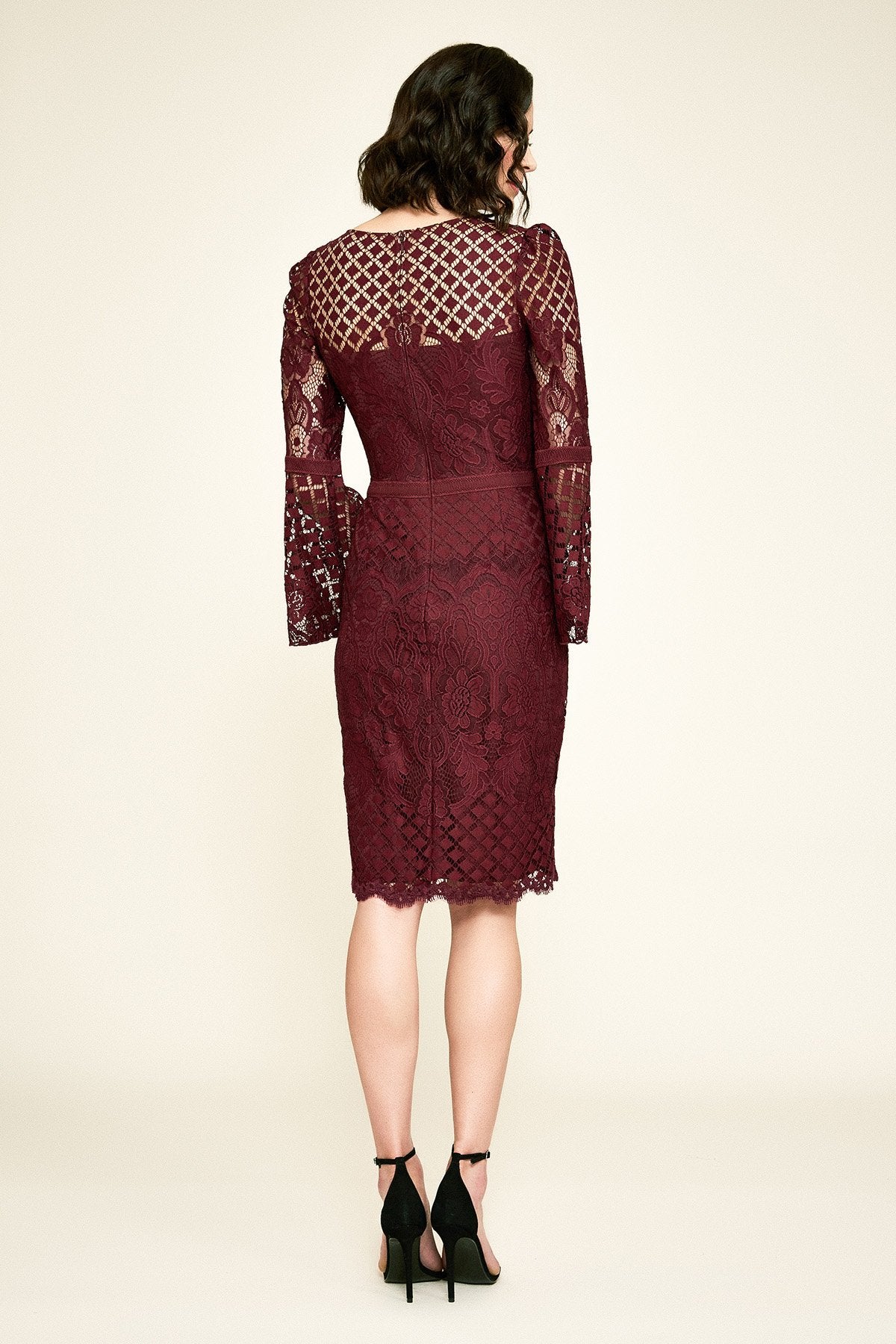 Tadashi Shoji - Glenn Bell-Sleeve Lace Dress