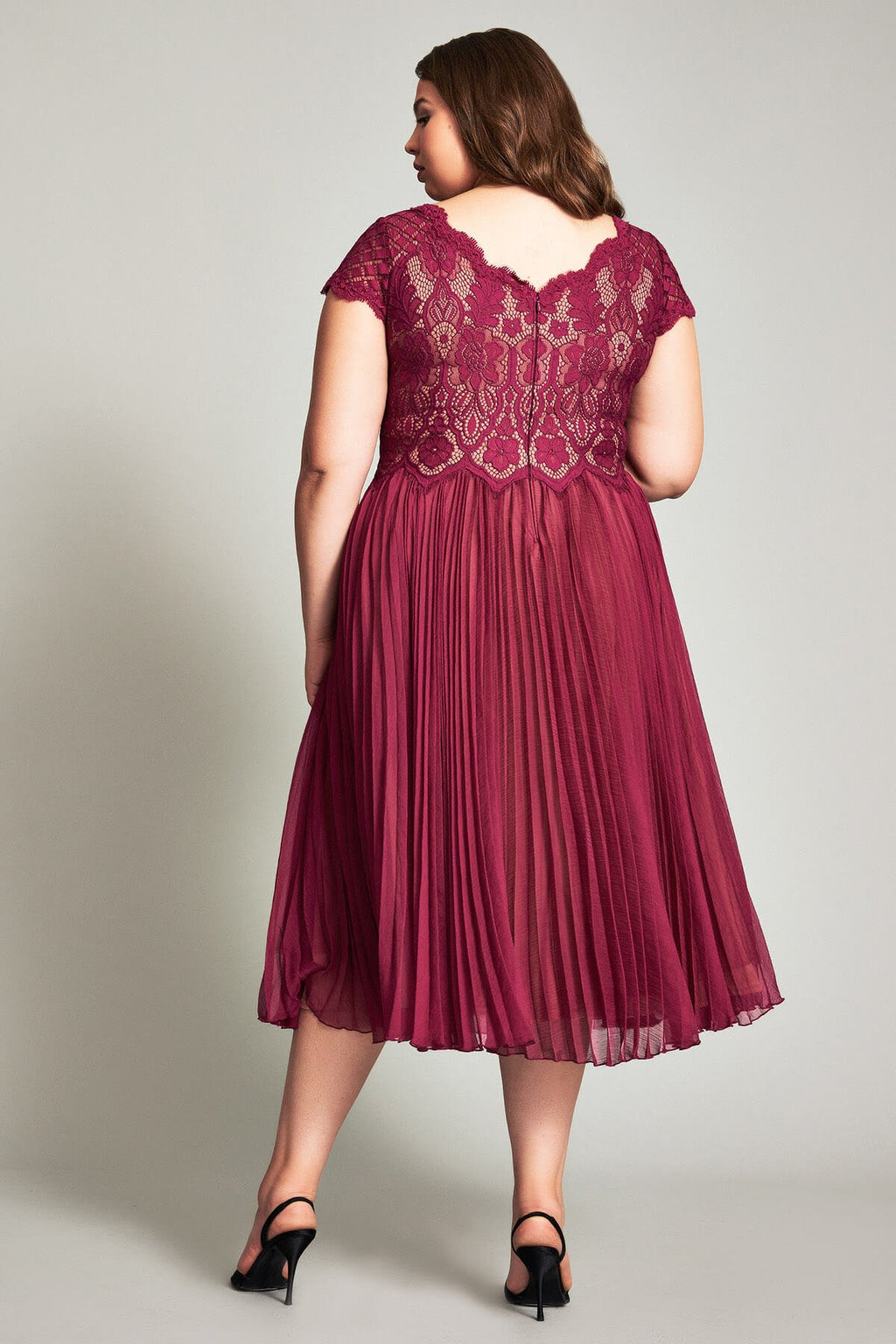 Tadashi Shoji - Drusa Chiffon Lace Tea-Length Dress - PLUS SIZE