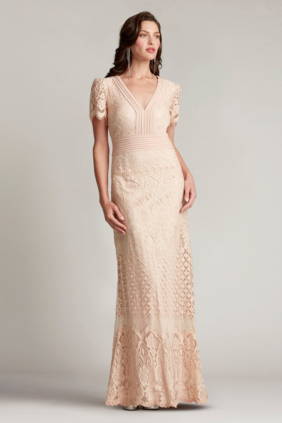Dumin Lace Gown