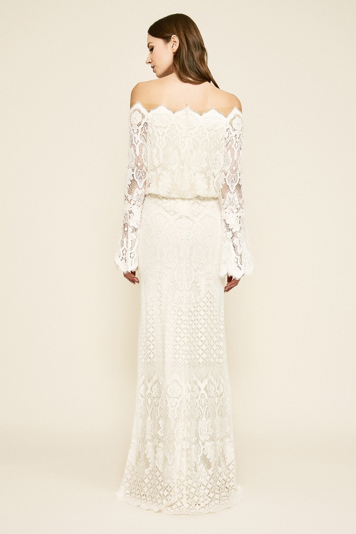 Tadashi Shoji - Izumi Bell Sleeve Off-The-Shoulder Lace Gown