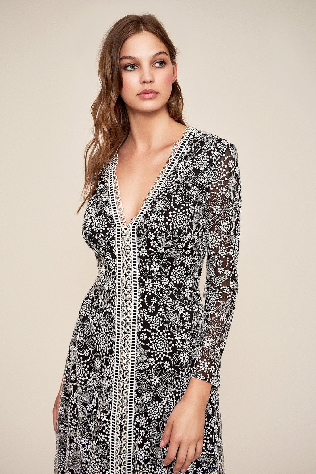 Tadashi Shoji - Junia Floral Lace Dress