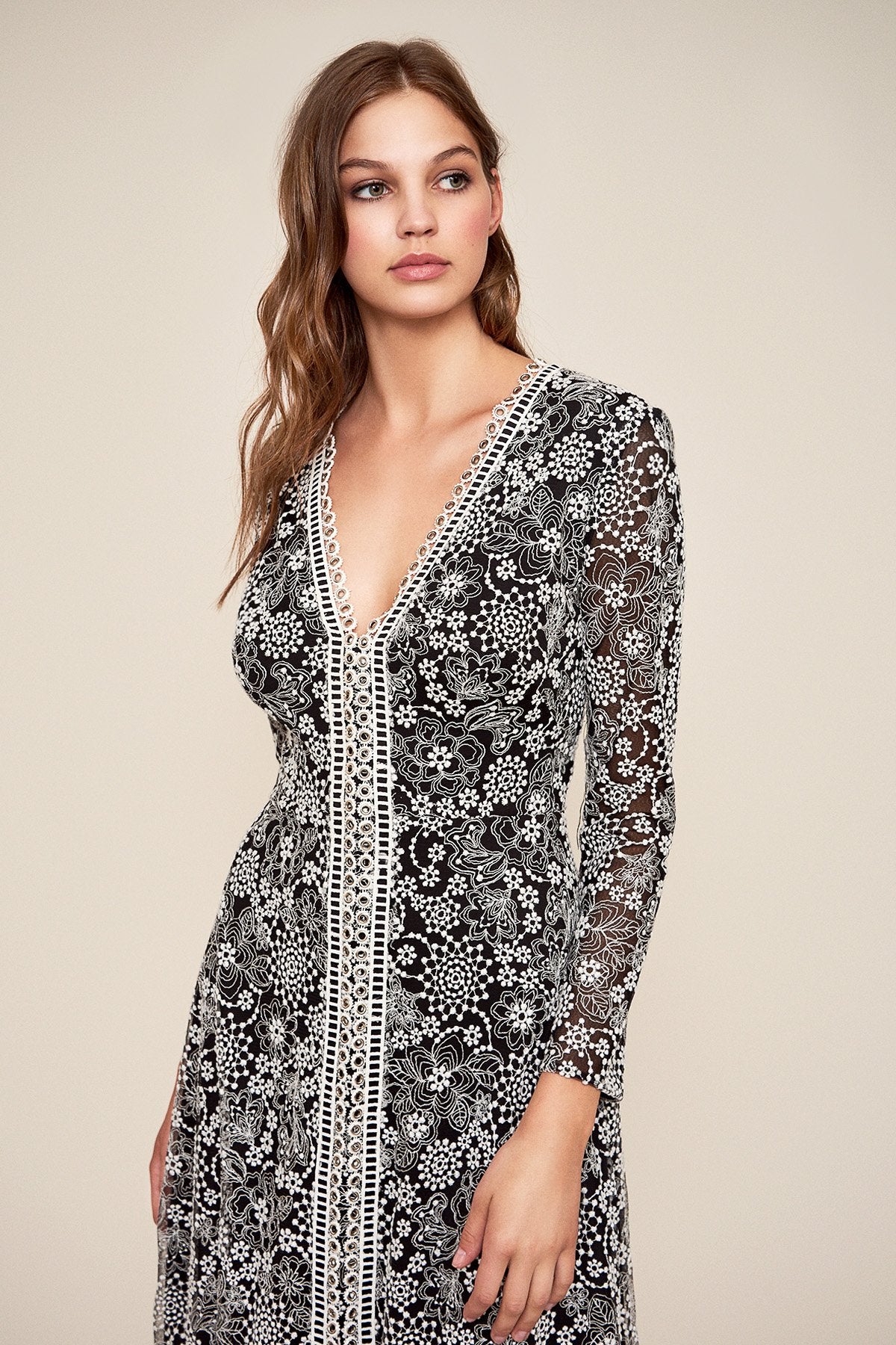 Tadashi Shoji - Junia Floral Lace Dress