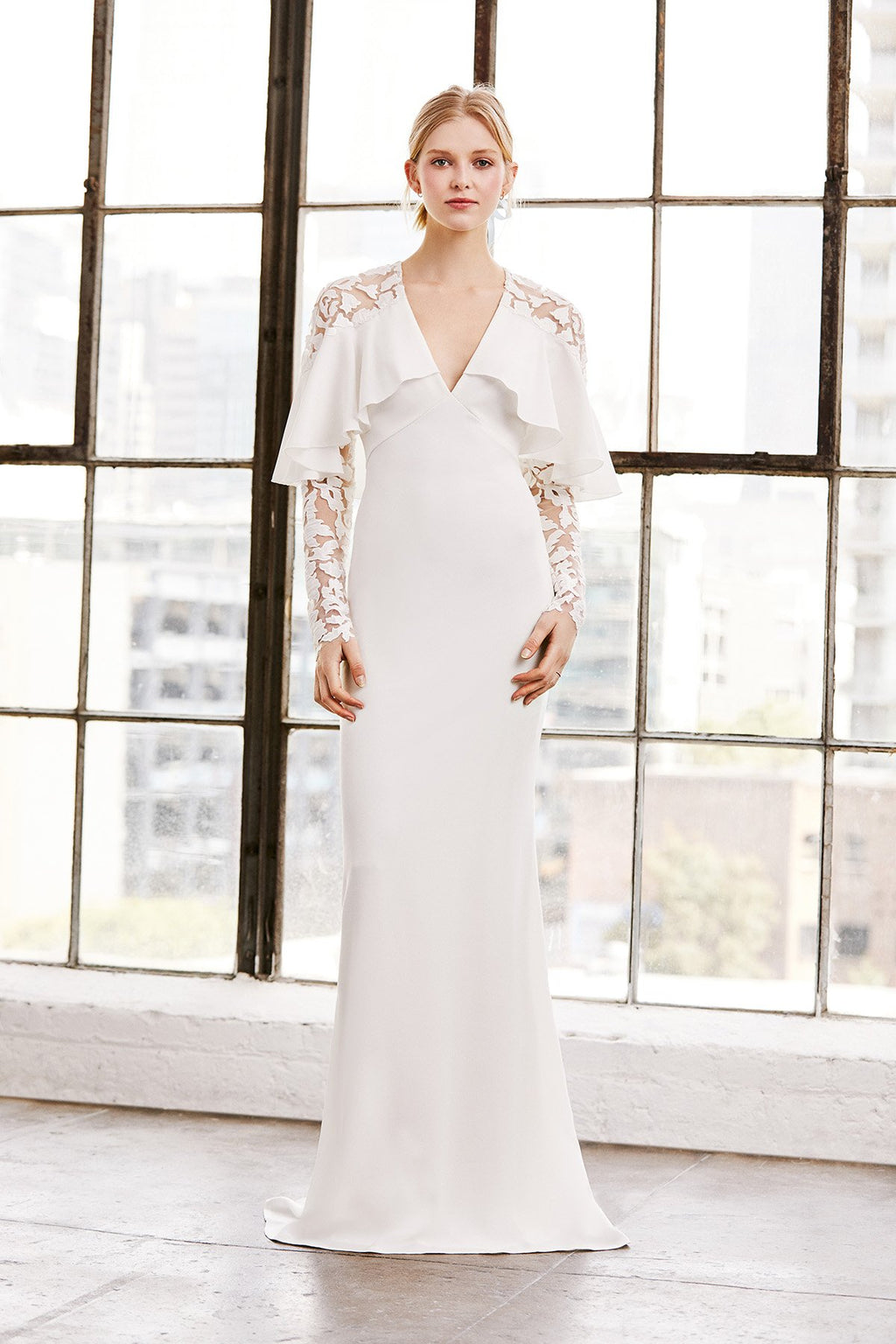 Tadashi Shoji - Zues Lace Long-Sleeve Crepe Gown