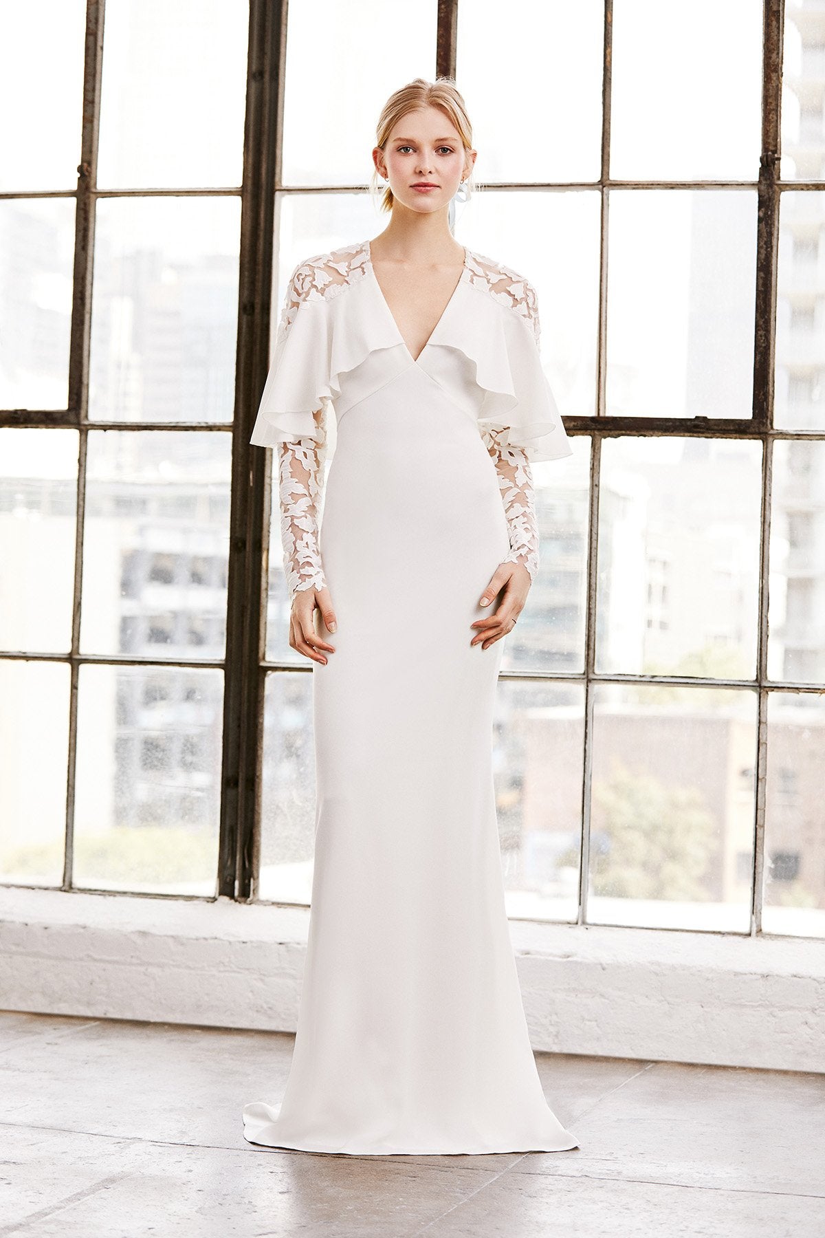 Tadashi Shoji - Zues Lace Long-Sleeve Crepe Gown