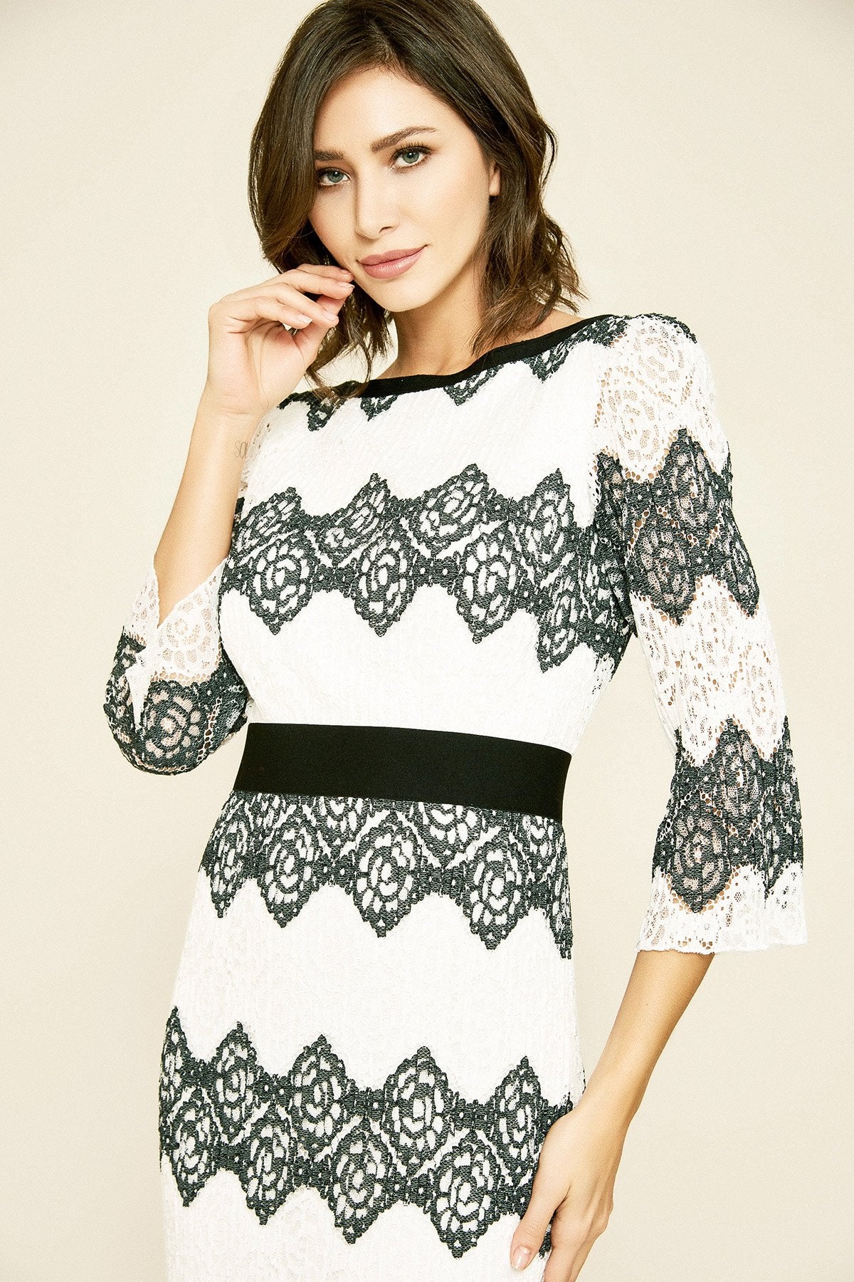 Steffi Mid-Sleeve Lace Dress