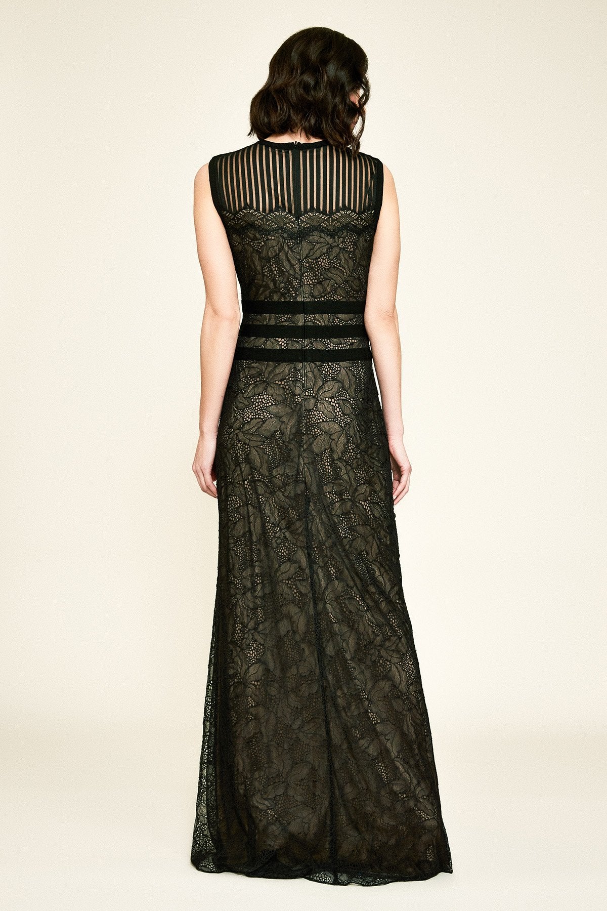 Tadashi Shoji - Lobo Lace Gown