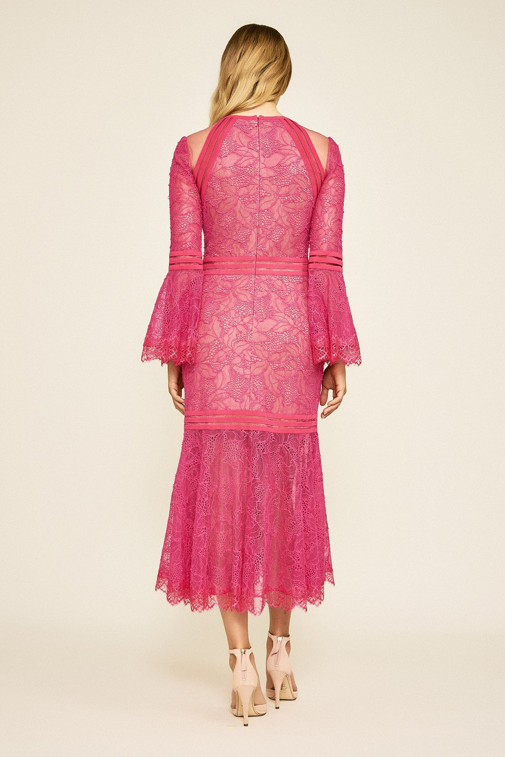 Tadashi Shoji - Geena Bell Sleeve Lace Dress