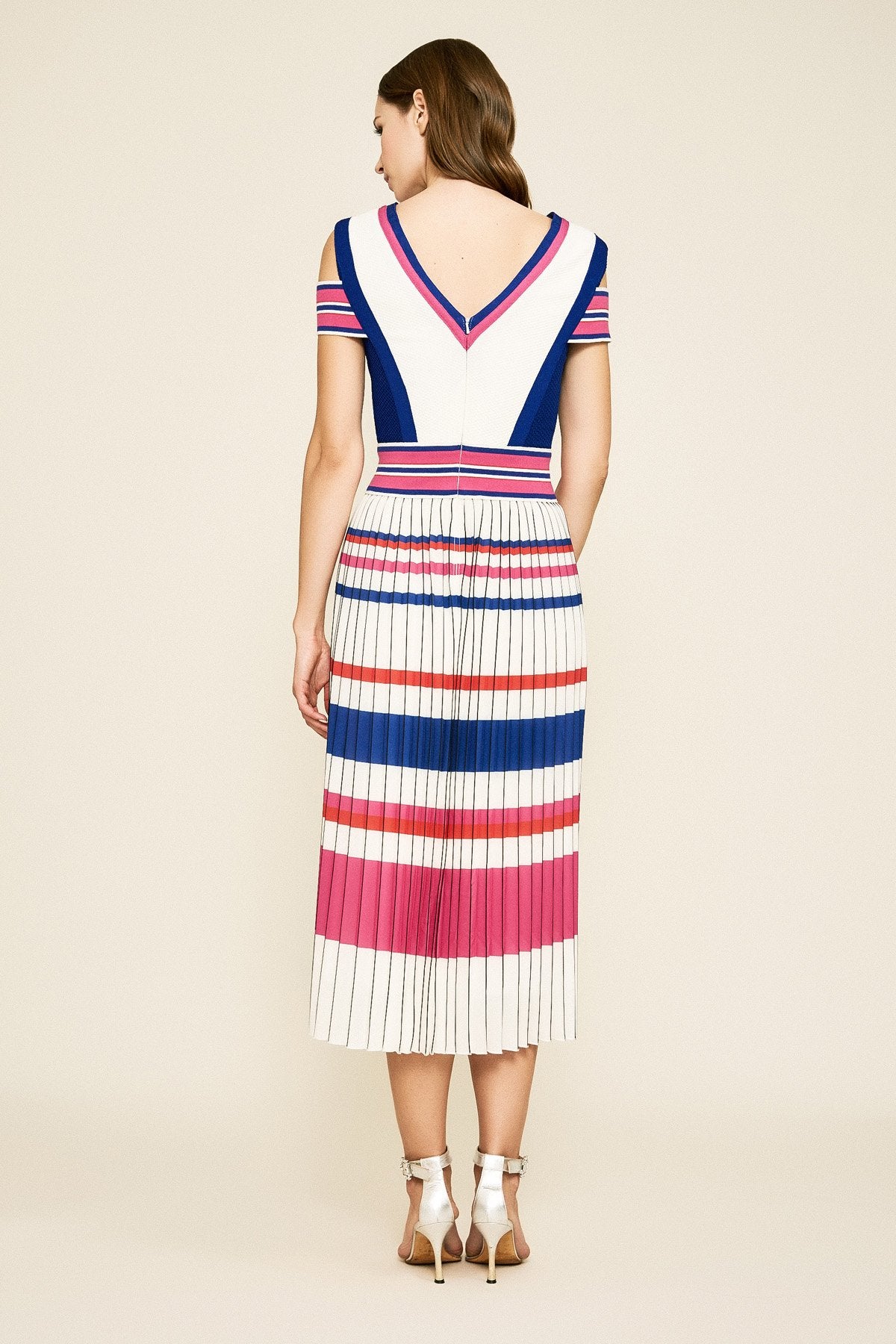Tadashi Shoji - Retton Cold-Shoulder Pleated Tea-Length Dress