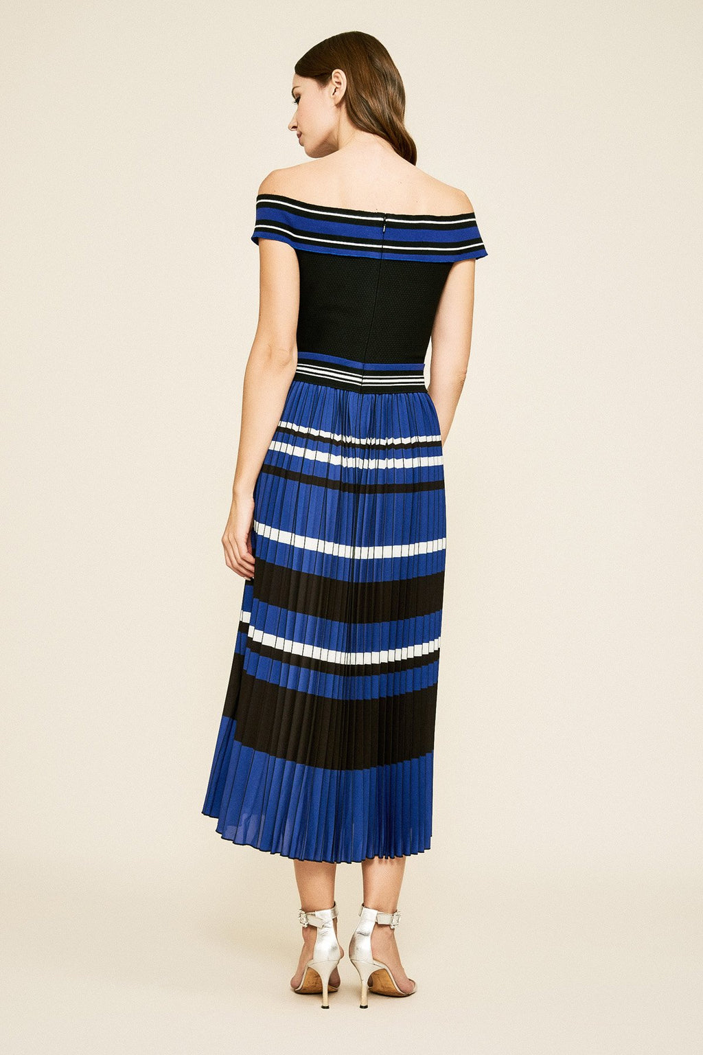 Tadashi Shoji - Powell Pleated Off-The-Shoulder Tea-Length Dress