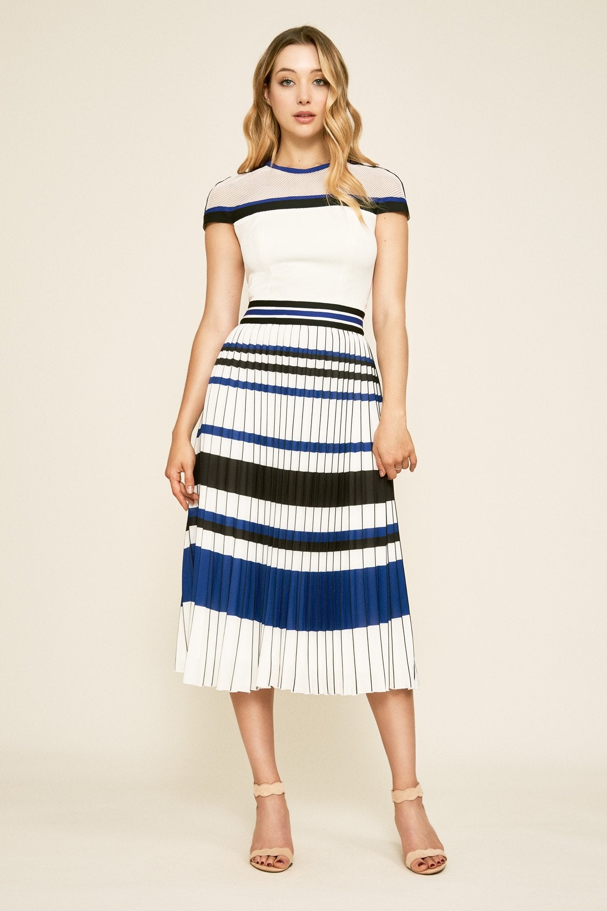 Tadashi Shoji - Vonn Pleated Crepe Tea-Length Dress