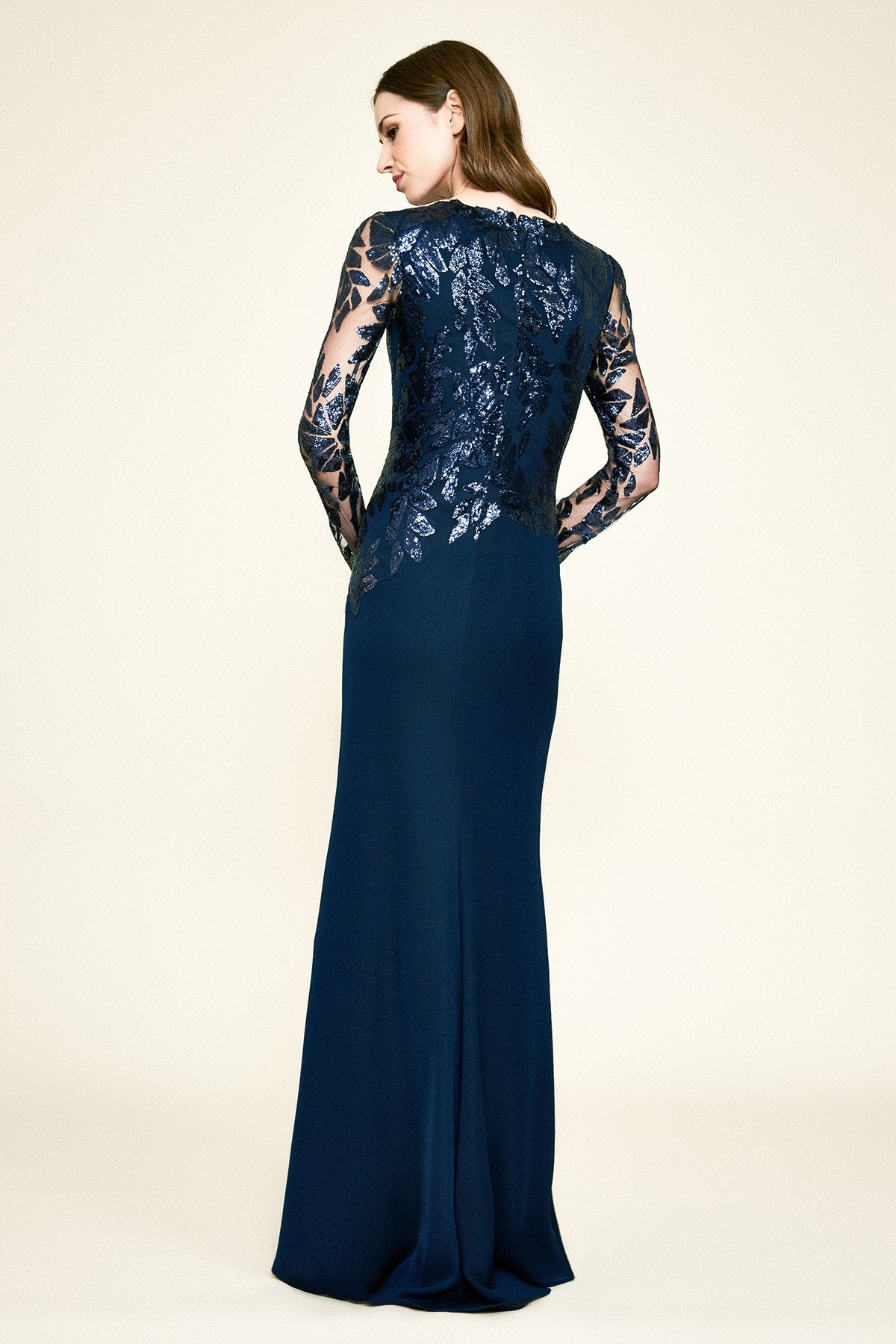 Gaia Long-Sleeve Crepe & Sequin Gown – Tadashi Shoji Official