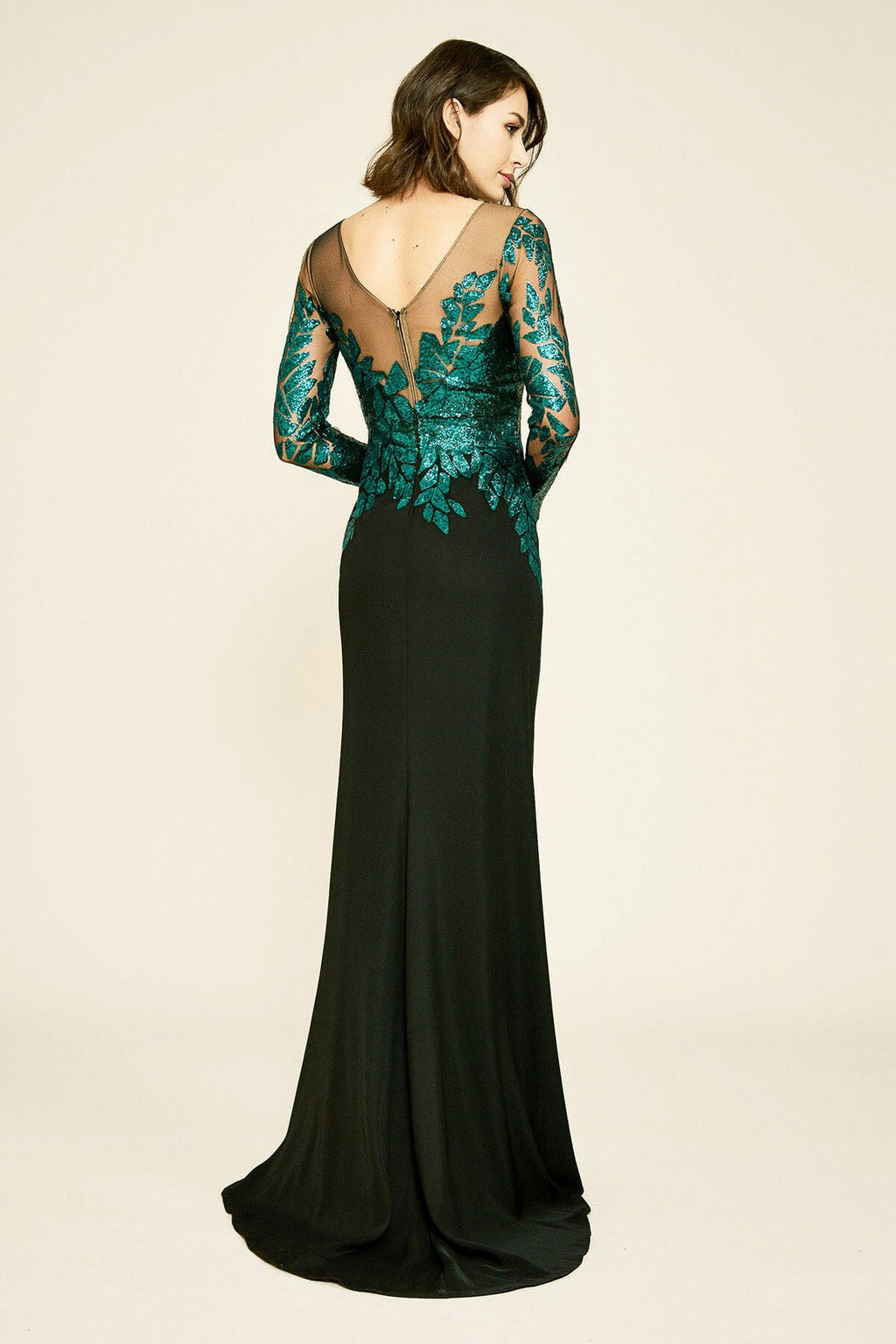Tadashi Shoji - Finley Long-Sleeve Crepe Sequin Gown