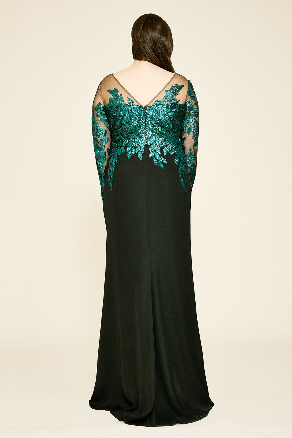 Tadashi Shoji - Finley Long-Sleeve Crepe Sequin Gown - PLUS SIZE