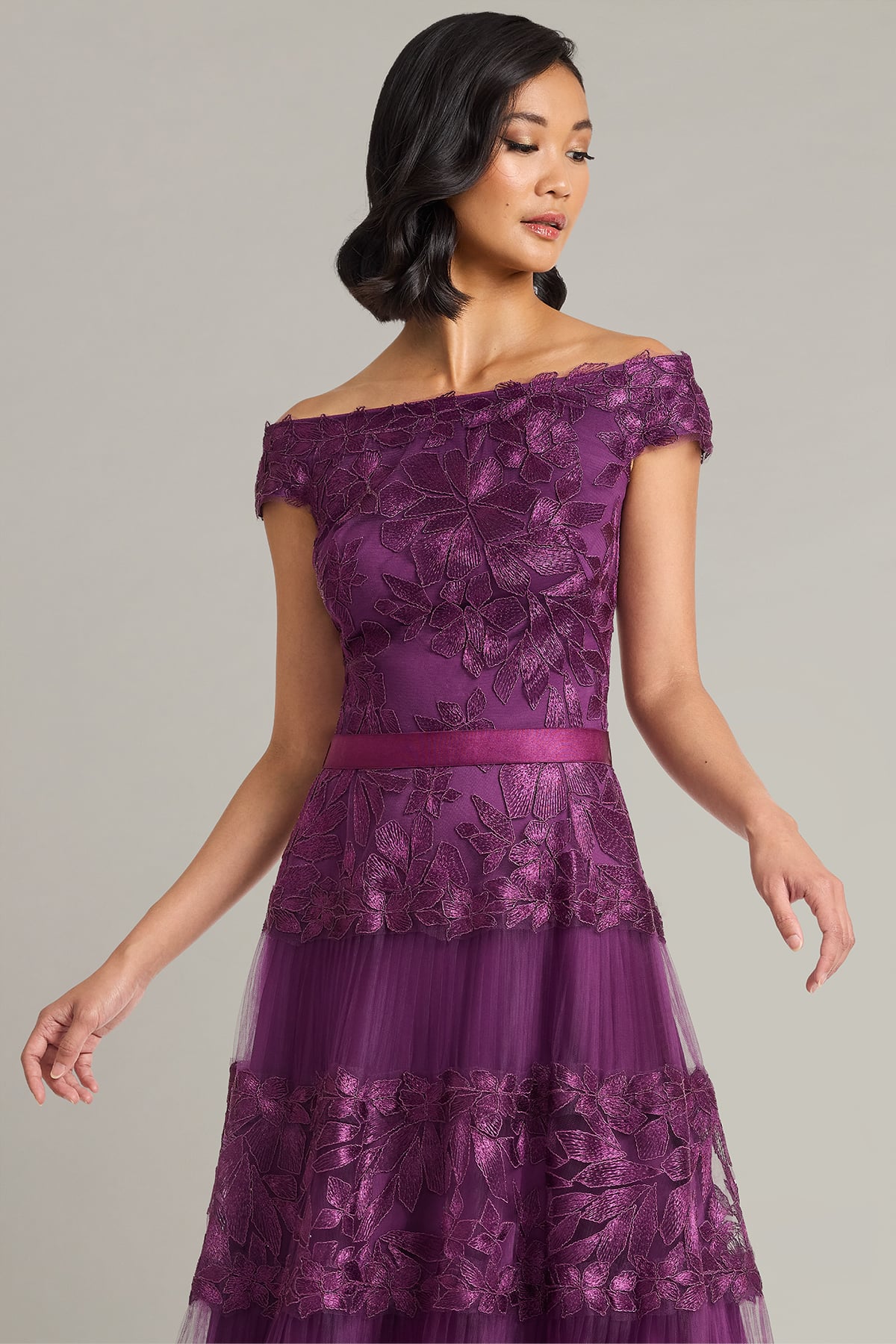 Adriane Floral Embroidered Tea-Length Dress - 00 / PURPLE Adriane Floral Embroidered Tea-Length Dress - 00 / PURPLE