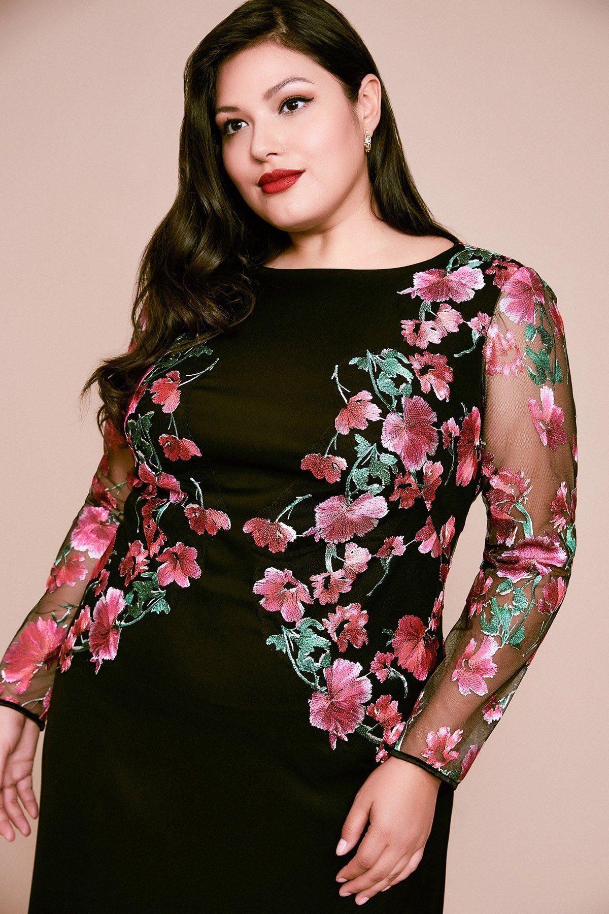 Tadashi Shoji - Samar Long-Sleeve Floral Embroidered Lace Gown - PLUS SIZE