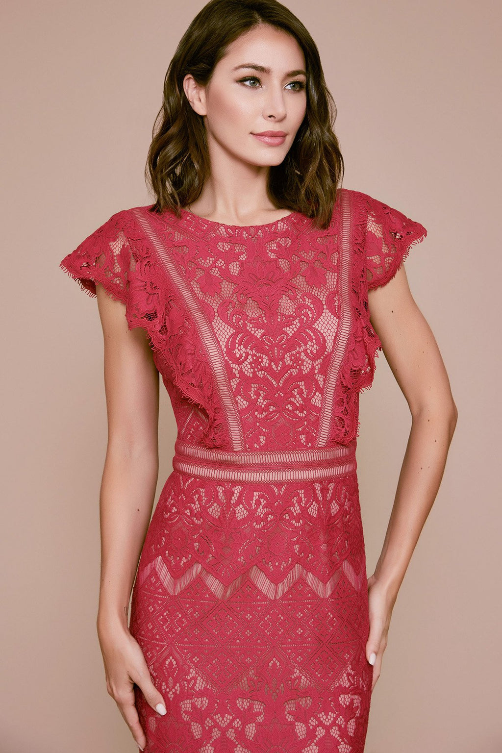Tadashi Shoji - Lur Sleeveless Lace Dress