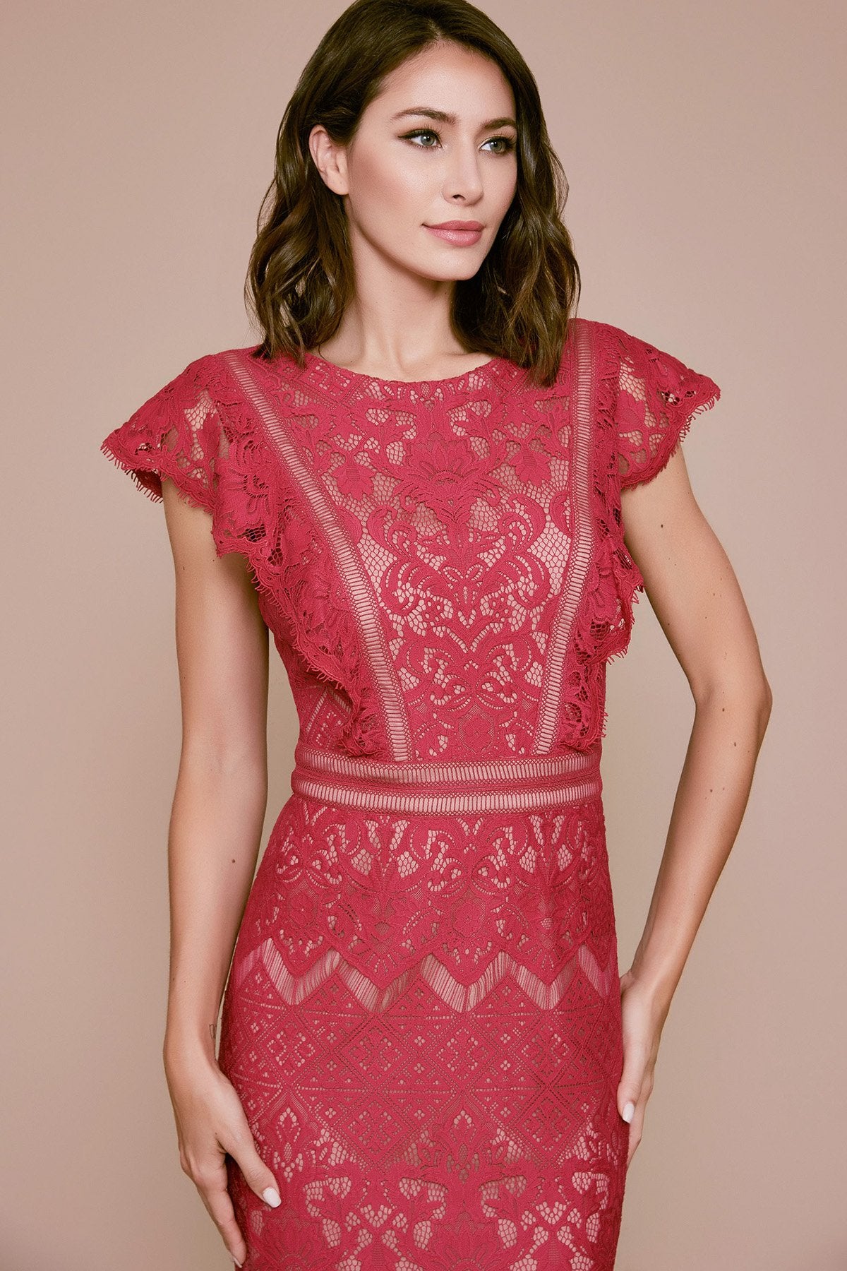 Tadashi Shoji - Lur Sleeveless Lace Dress