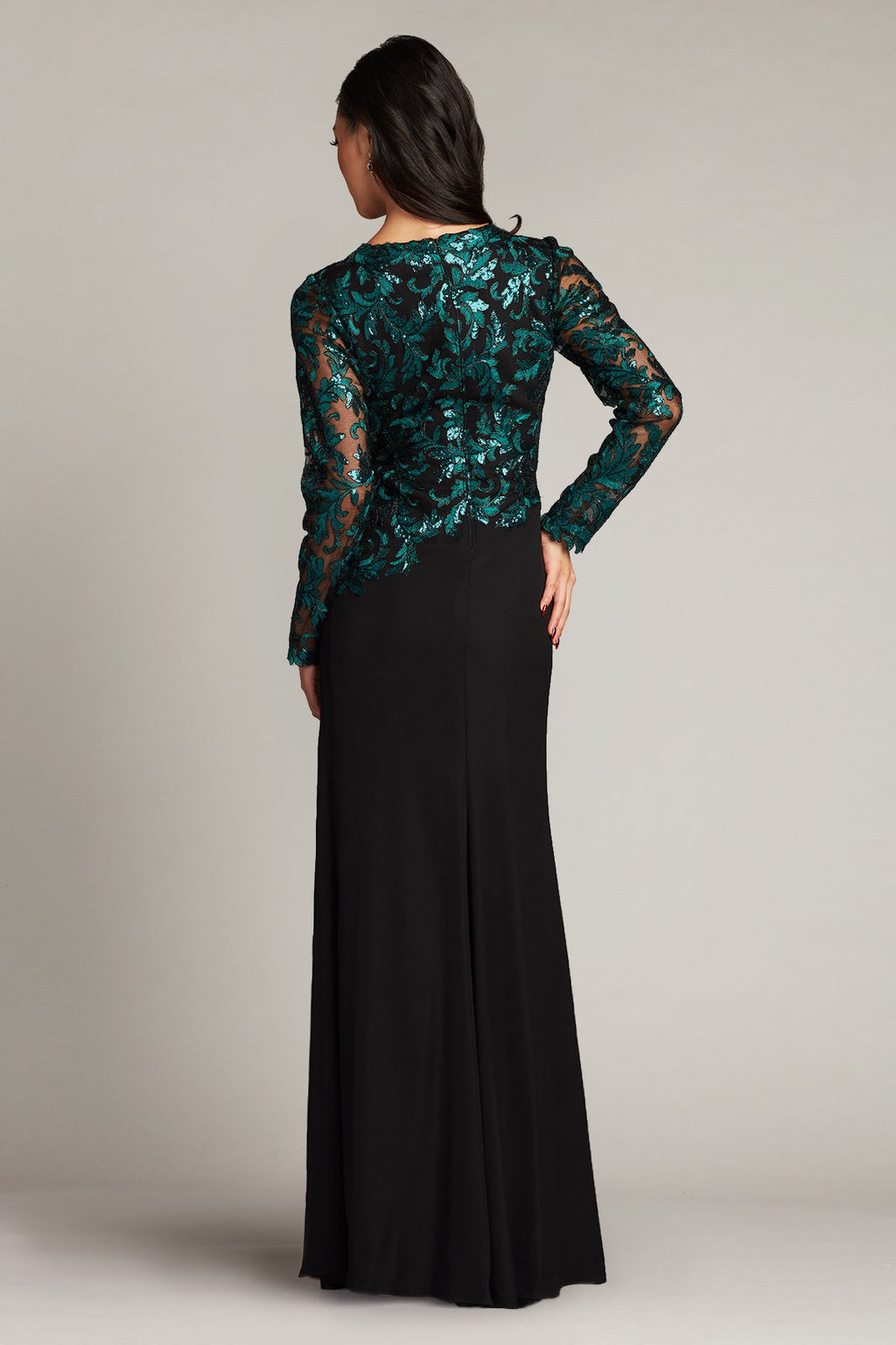 Kanya Long-Sleeve Crepe Gown