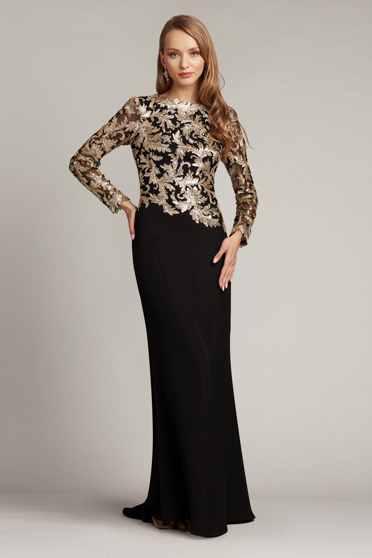 Kanya Long-Sleeve Crepe Gown