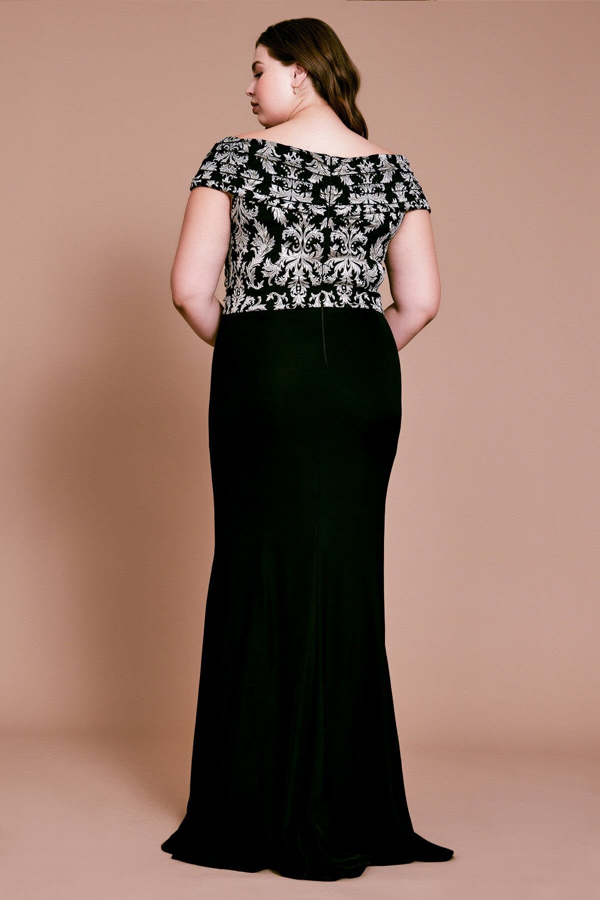 Rune Twisted Crepe Gown - PLUS SIZE