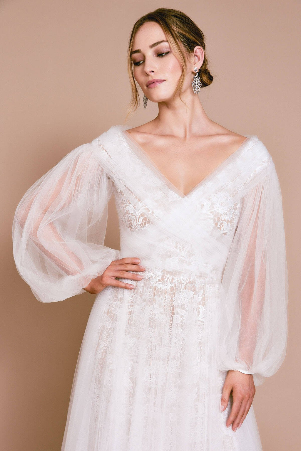 SULU BLOUSON SLEEVE GOWN