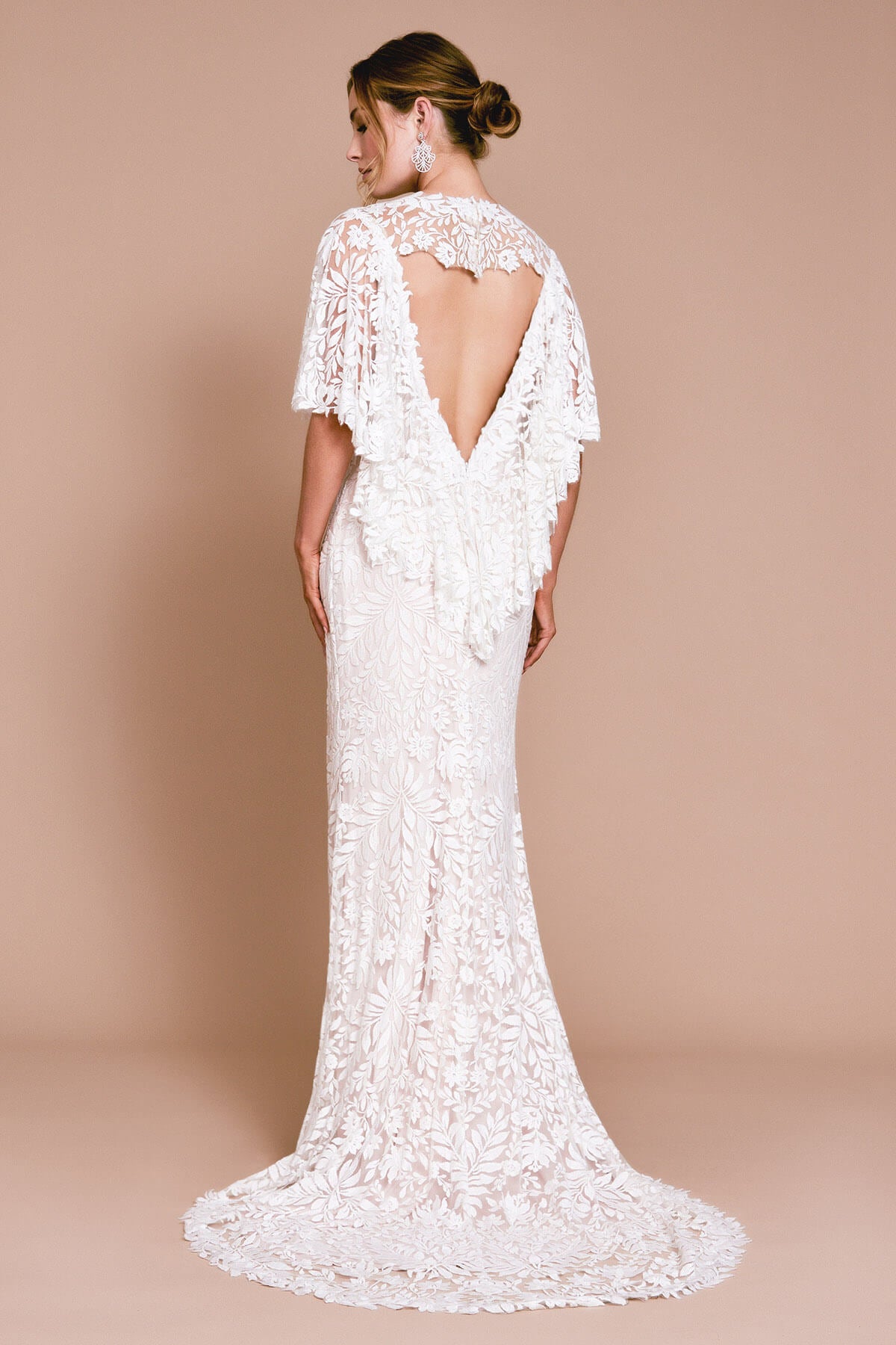 LYANNA FLUTTER SLEEVE GOWN