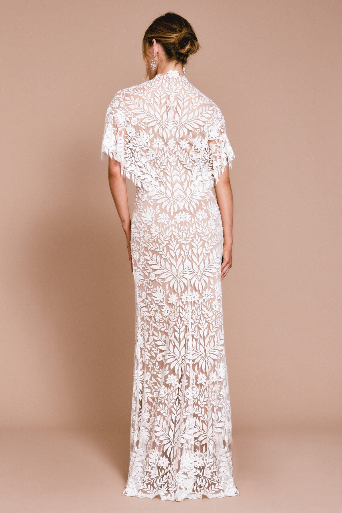 GLINDA HIGH NECK GOWN