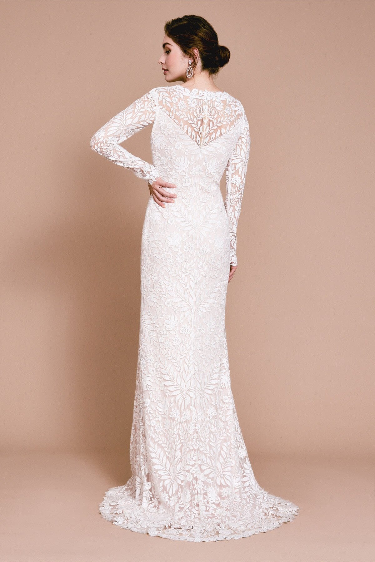 Zenner Leaf Embroidered Long-Sleeve Gown