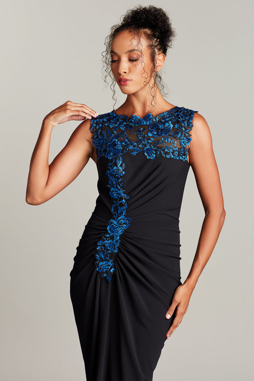 Sarnai Textured Crepe with Appliqu_ Dress