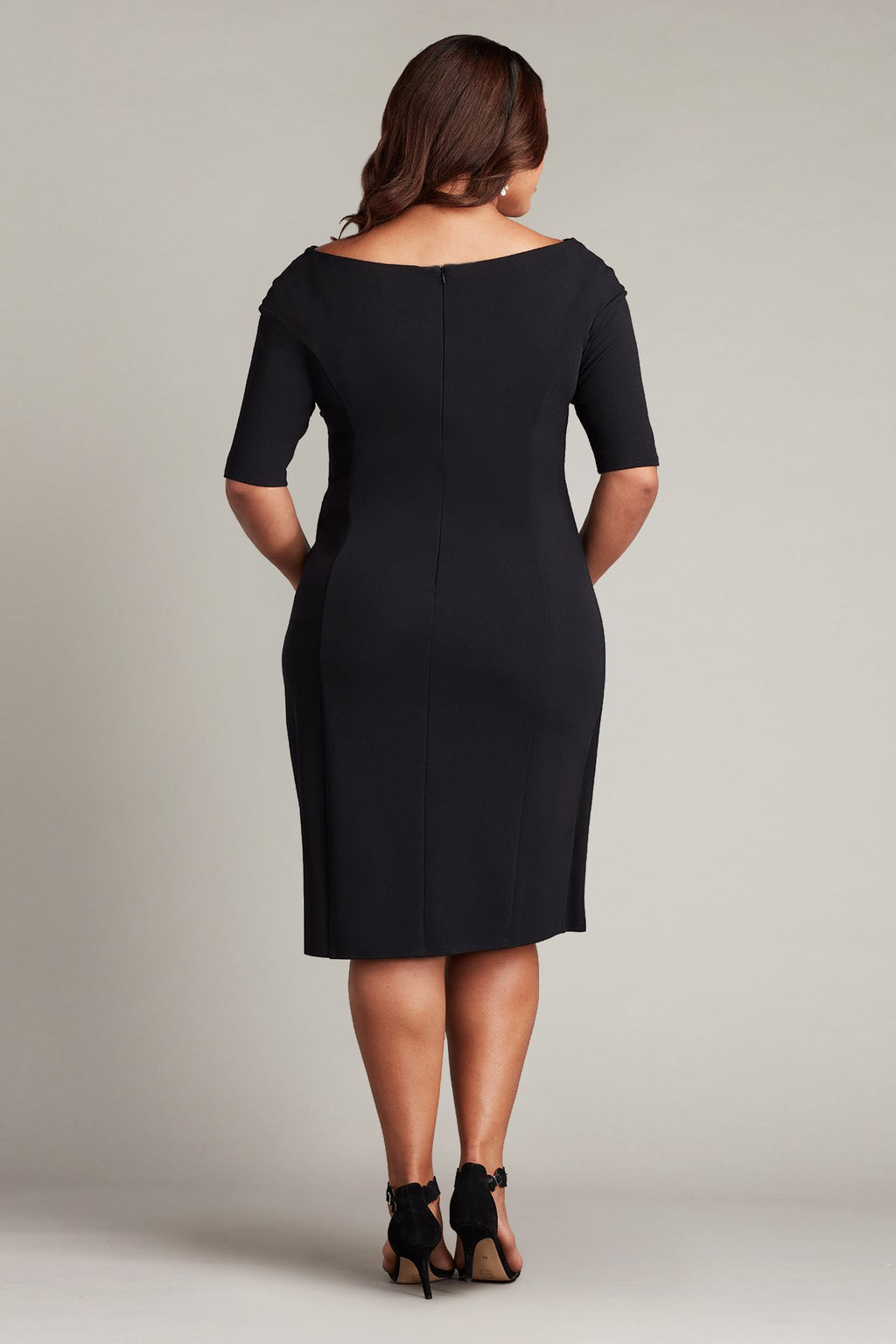Adi Textured Crepe Dress - PLUS SIZE