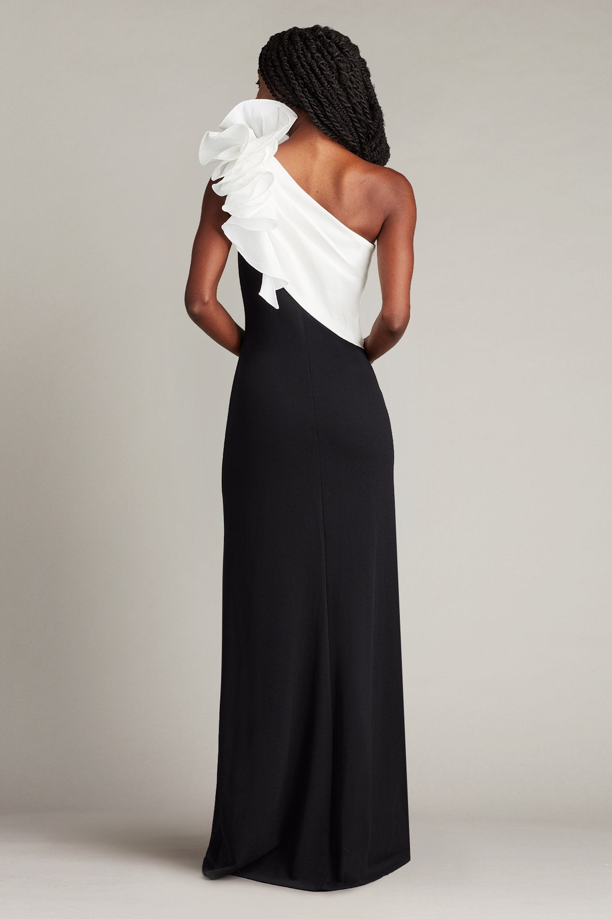 Korra One-Shoulder Contrast Gown