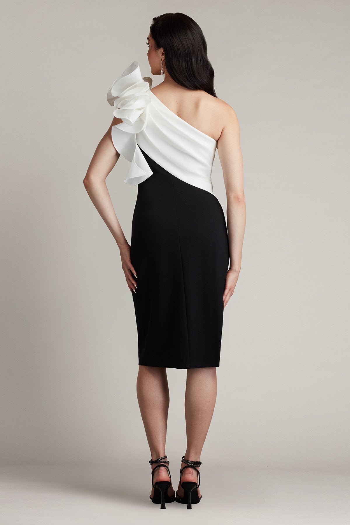 Aria One-Shoulder Ruffle Gown – Tadashi Shoji Official Online Boutique