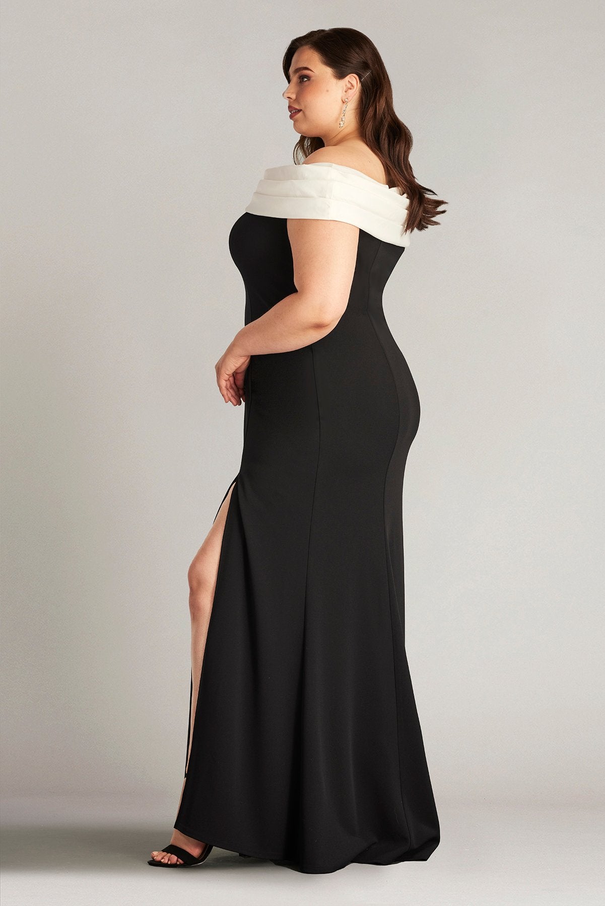 Elegant Black and White Dresses Tadashi Shoji Official Online Boutique Elegant Black and White Dresses Tadashi Shoji Official Online Boutique