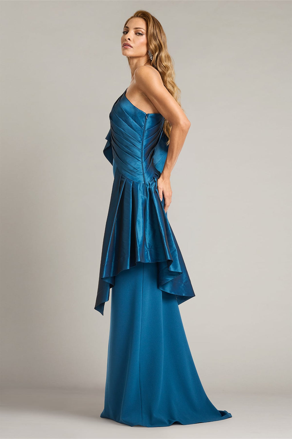 Santa Fe Draped Flounce Gown – Tadashi Shoji Official Online Boutique