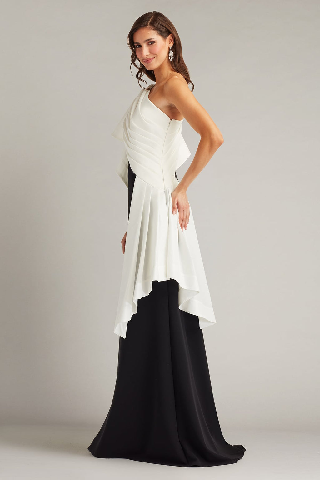 Santa Fe Draped Flounce Gown – Tadashi Shoji Official Online Boutique