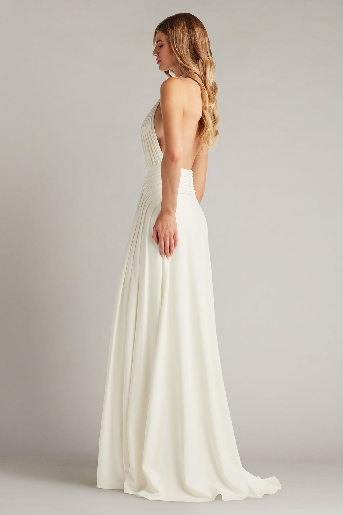 Zarelle Pleated Crepe Halter Gown – Tadashi Shoji Official Online