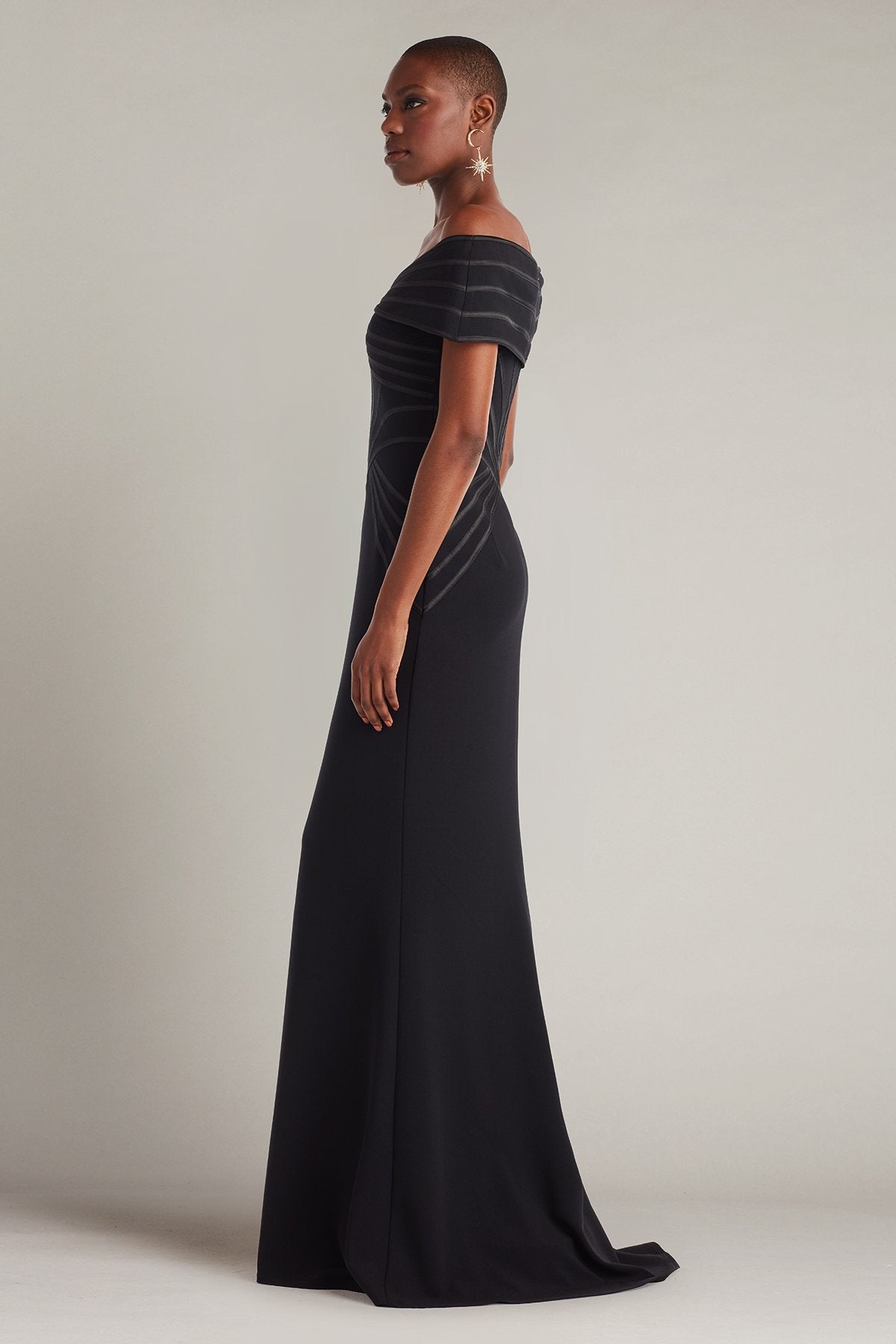 Meridian Sundial Off-Shoulder Gown – Tadashi Shoji Official Online Boutique