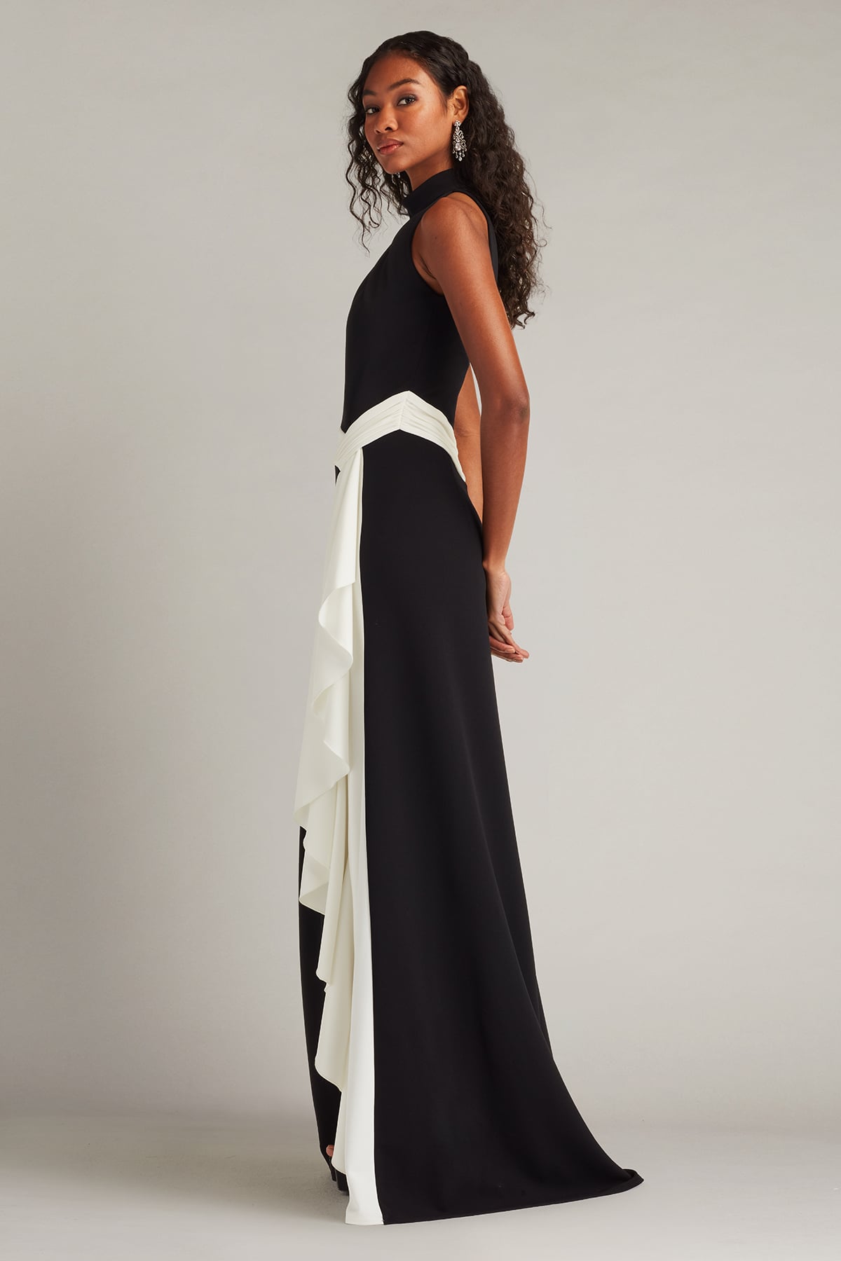 Pexa Waterfall Sash Gown – Tadashi Shoji Official Online Boutique