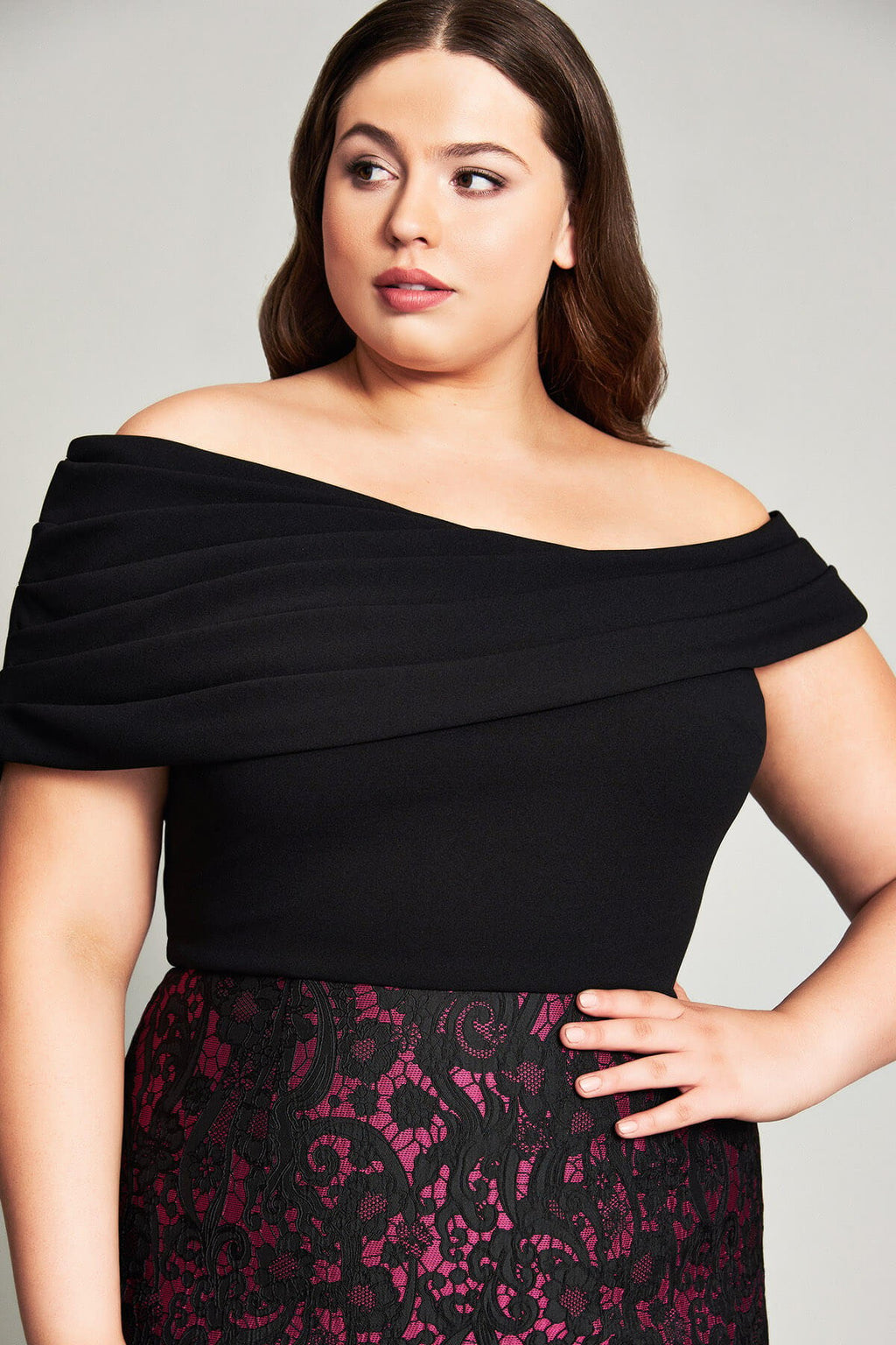 Kei Off-Shoulder Dress-PLUS SIZE
