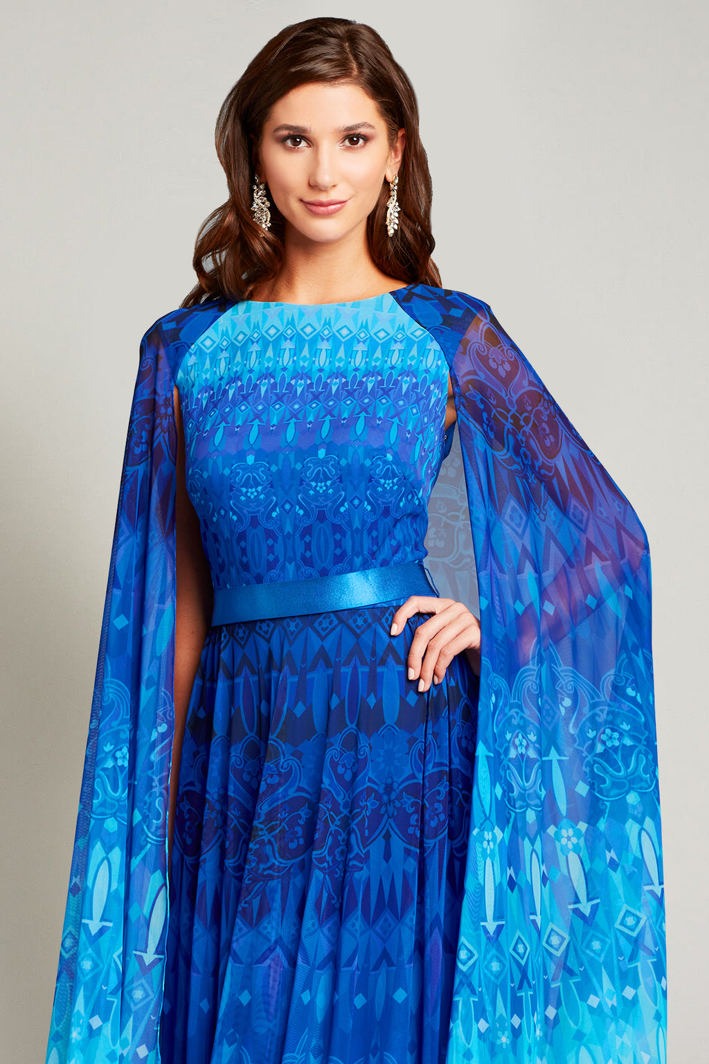 Safiye Ombr_-Print Capelet Gown