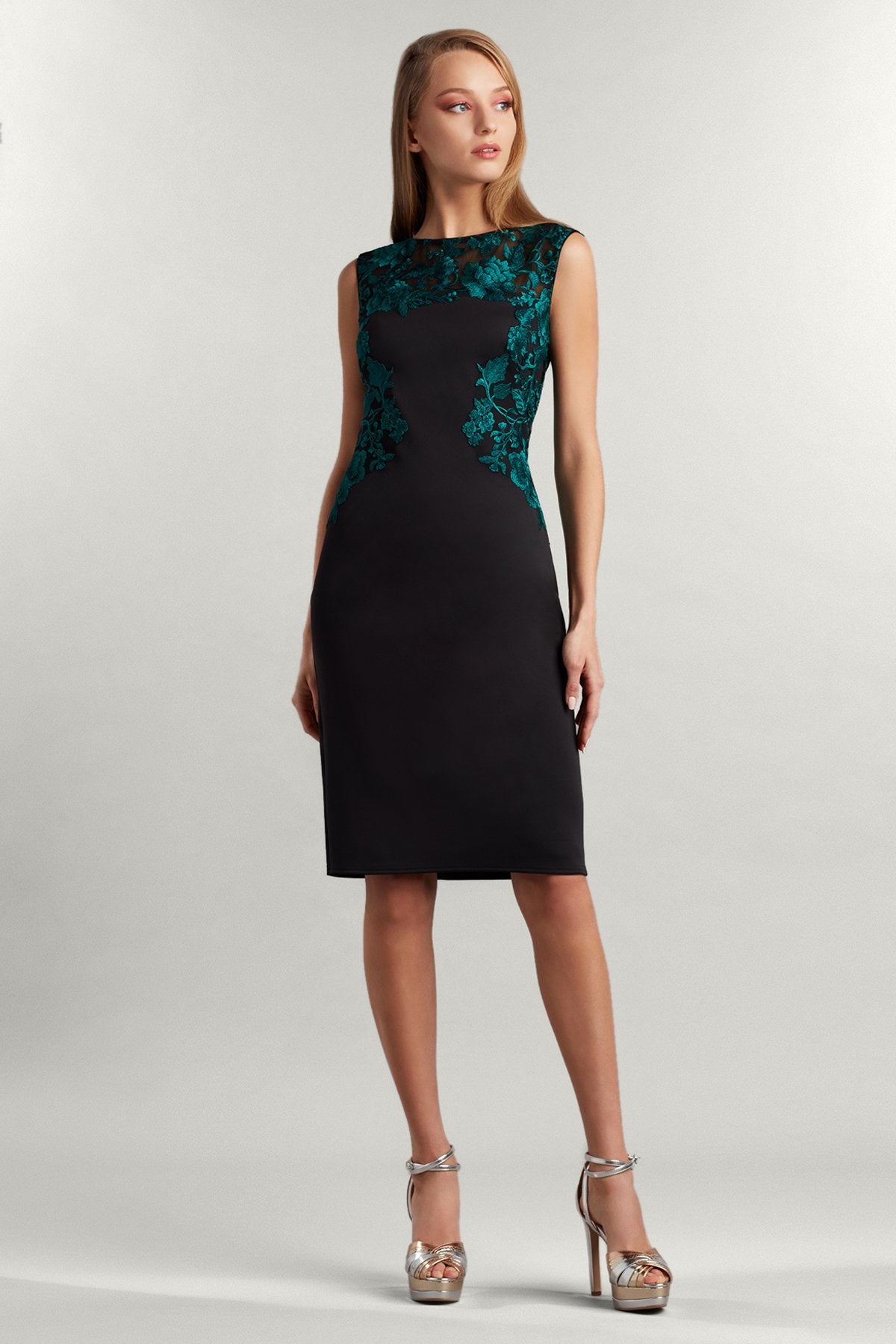 Sule Embroidered Crepe Dress