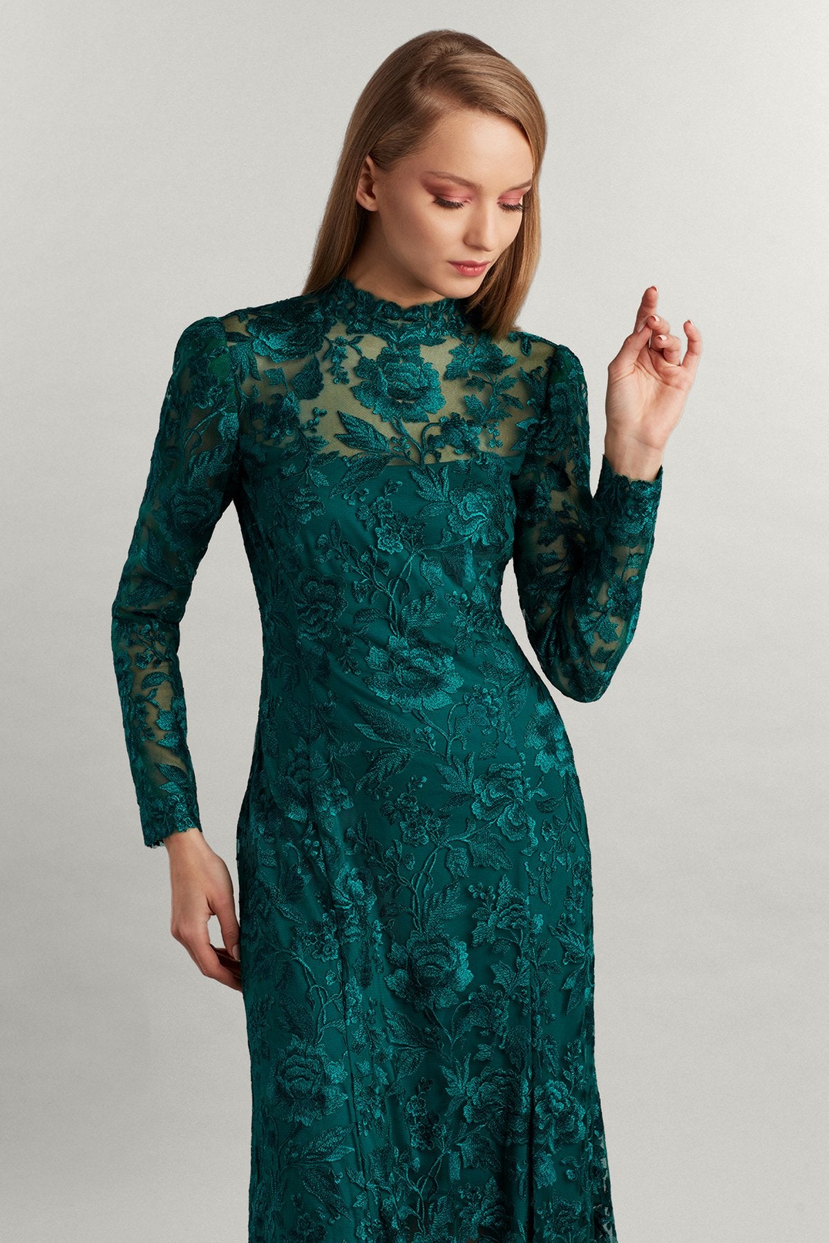Erdene Handkerchief Hem Dress