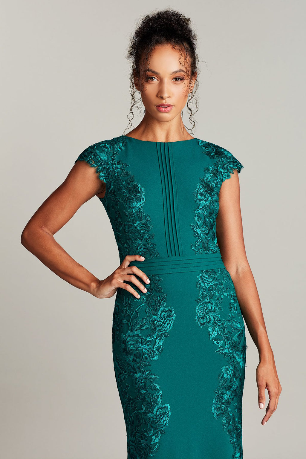 Bayer Embroidered Appliqu_ Gown