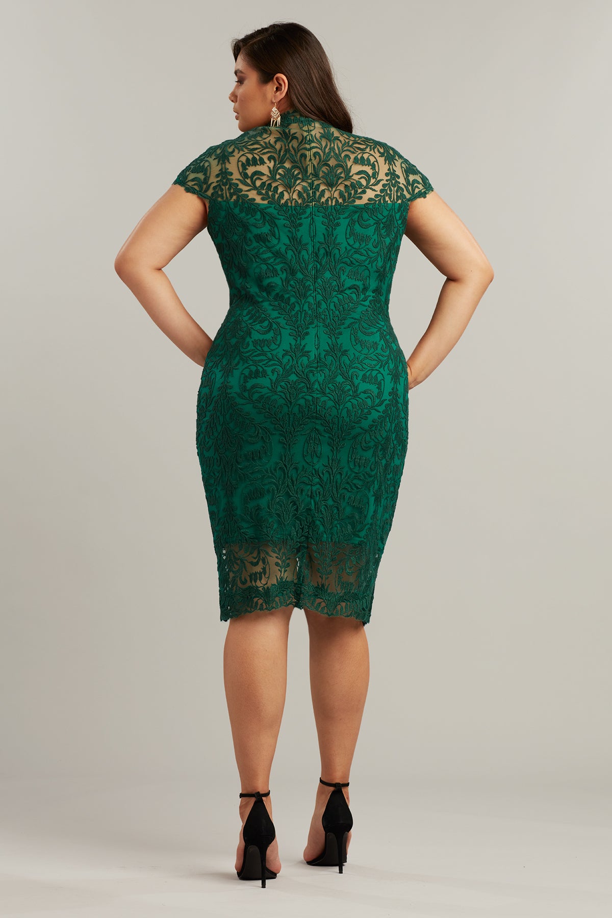 Irvin Keyhole Embroidered Dress - PLUS SIZE