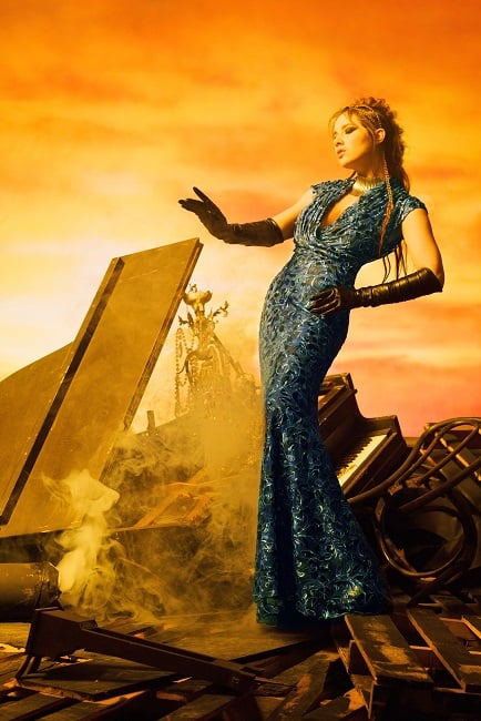 Loys Burnout Velvet Gown