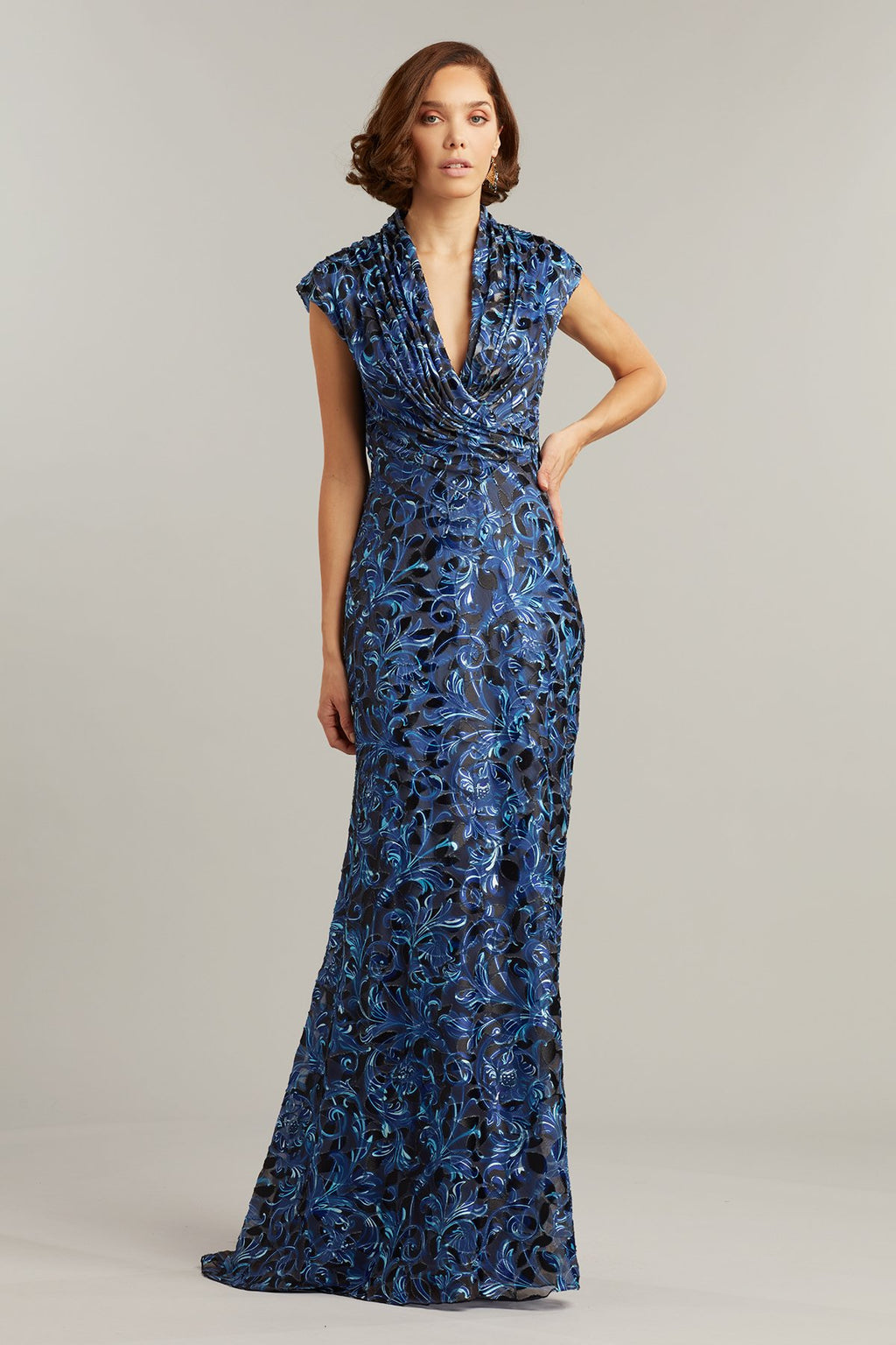 Loys Burnout Velvet Gown